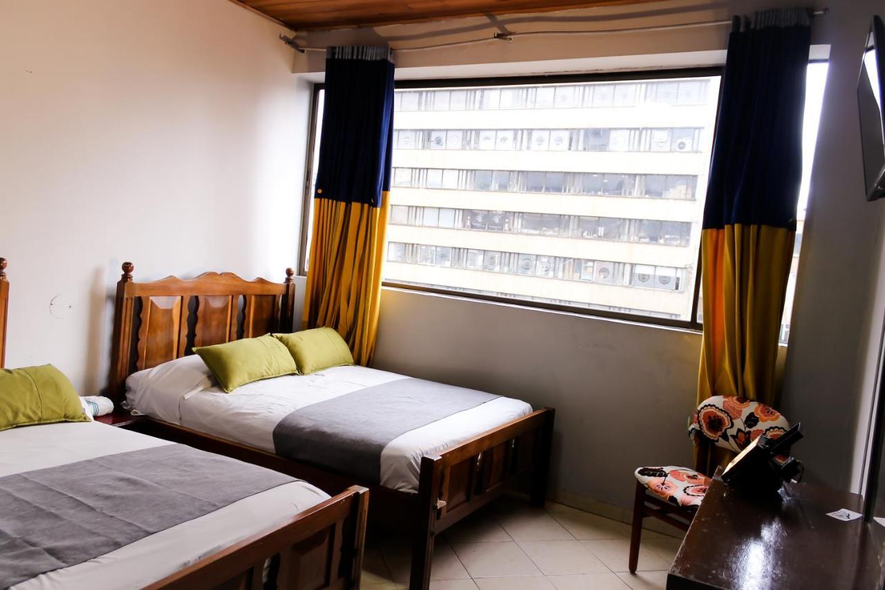 Hotel Los Cerros De โบโกตา ภายนอก รูปภาพ