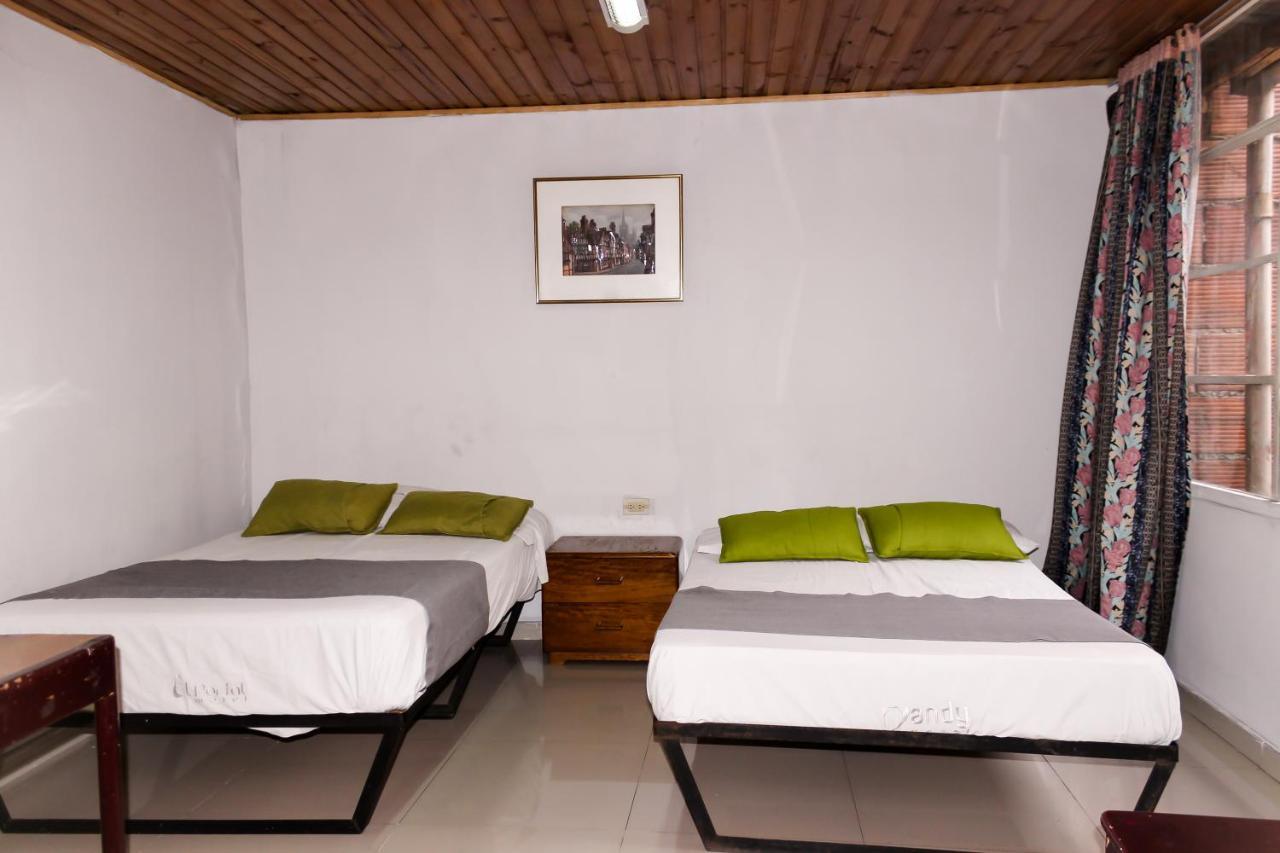 Hotel Los Cerros De โบโกตา ภายนอก รูปภาพ