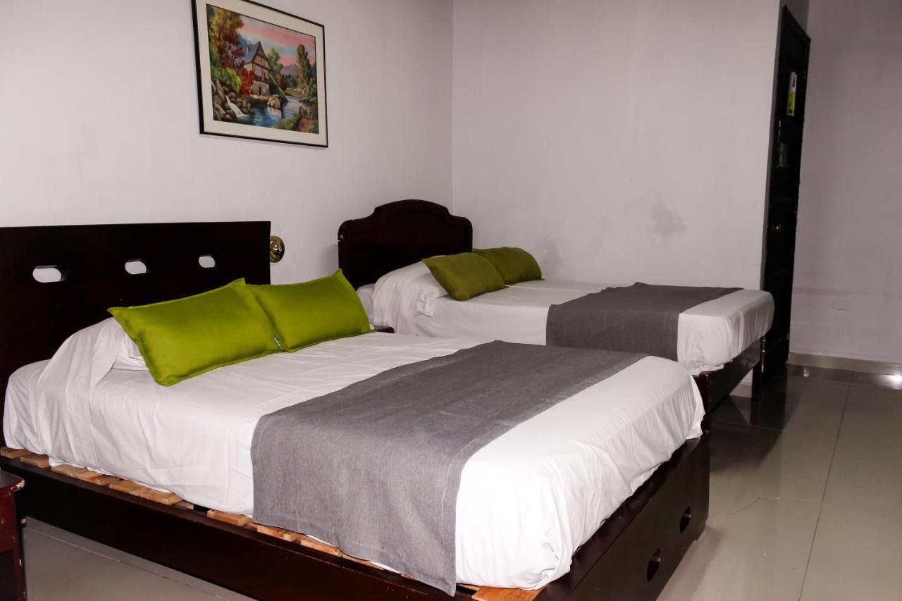 Hotel Los Cerros De โบโกตา ภายนอก รูปภาพ